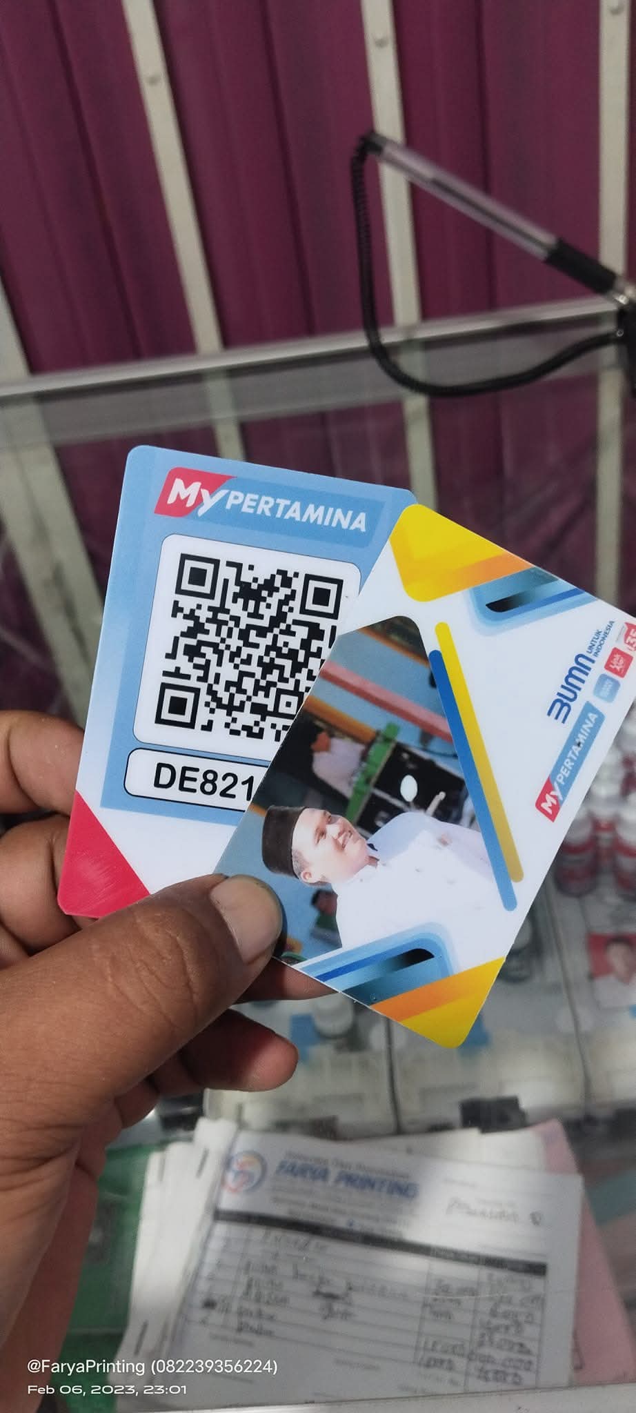 Cetak ID Card Bahan PVC Tebal